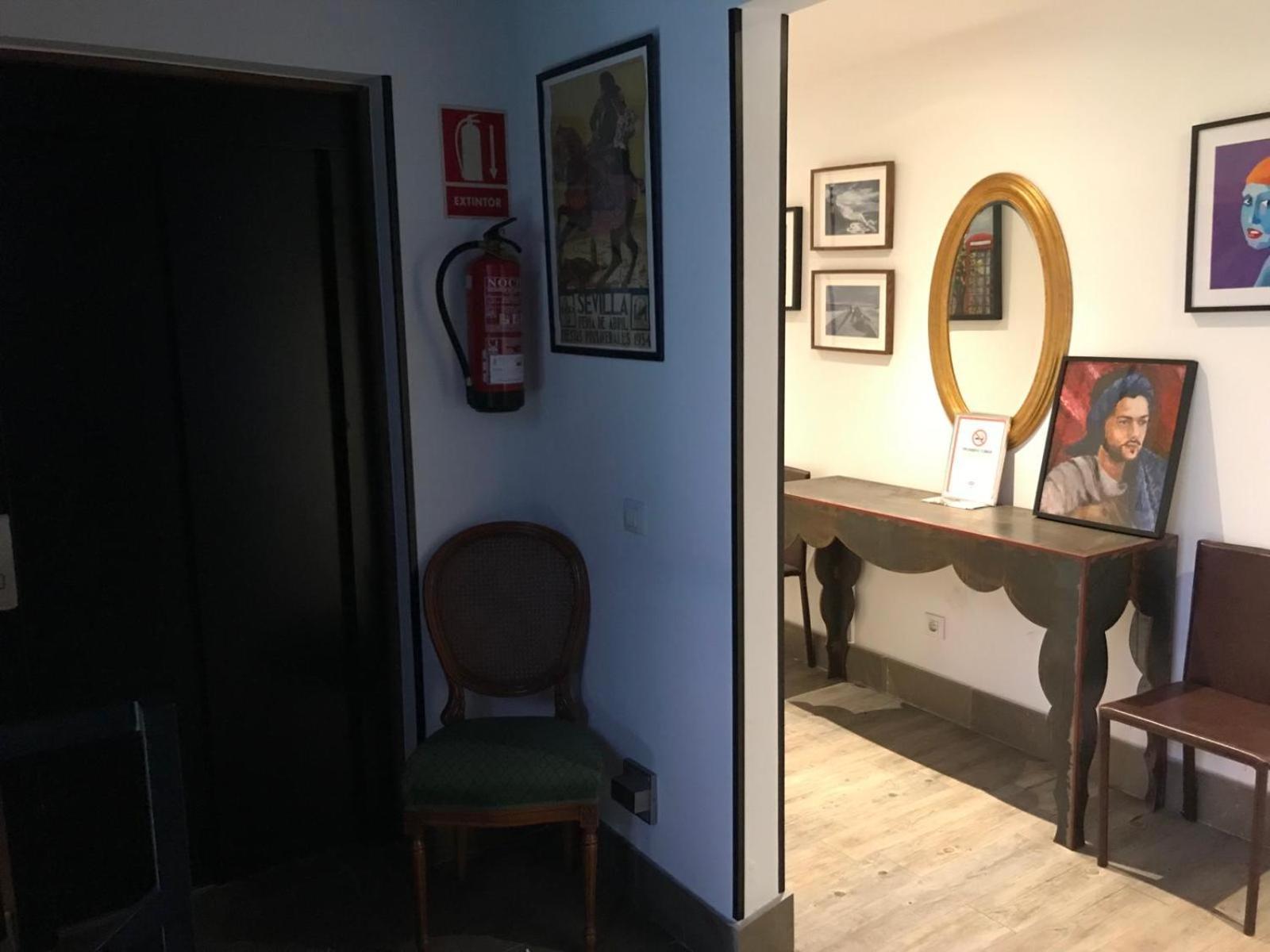 Bed and Breakfast Urban House Siurot 33 Siviglia Esterno foto