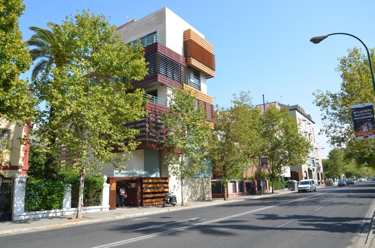 Bed and Breakfast Urban House Siurot 33 Siviglia Esterno foto